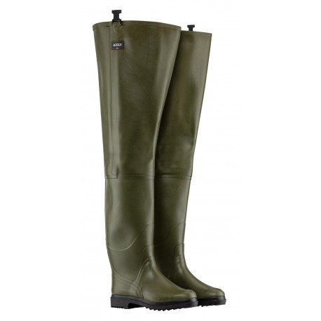 waders fishing enfant cuissarde pêche rivière truite vert nature